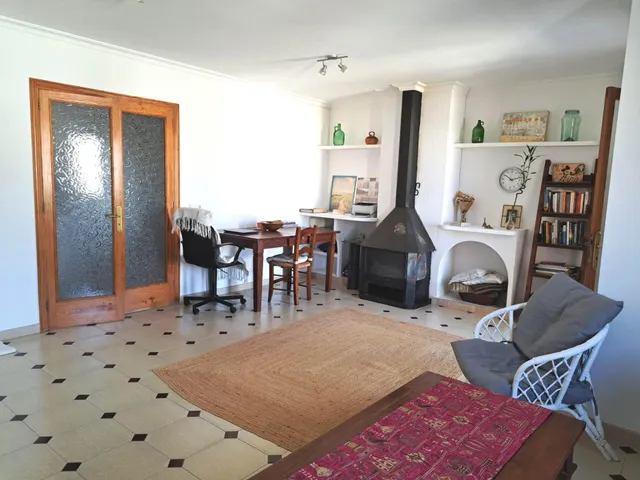 PISO DE 3 habitaciones CON AMPLIO BALCÓN, PARKING Y TRASTERO - foto 2