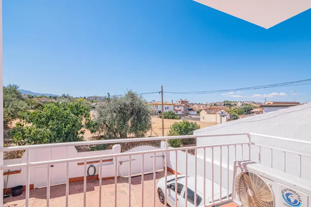CASA EN OGIJARES — 36