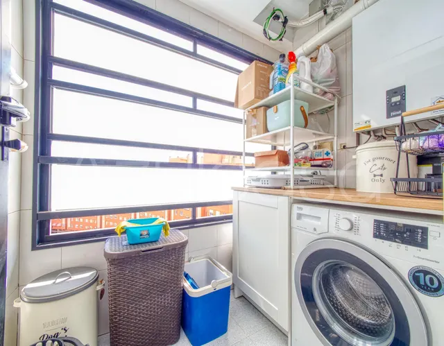 Ático en venta de 2 dormitorios y 2 baños en Gran Vía, Alicante — 23