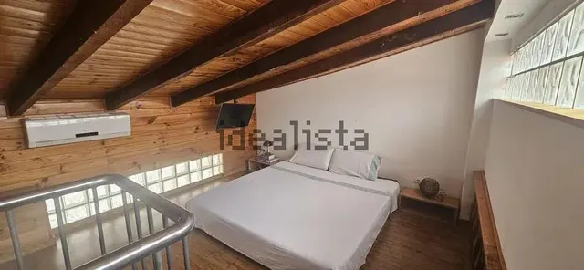 Estudio 1 habitación 80m² en alquiler - La Roqueta — 7