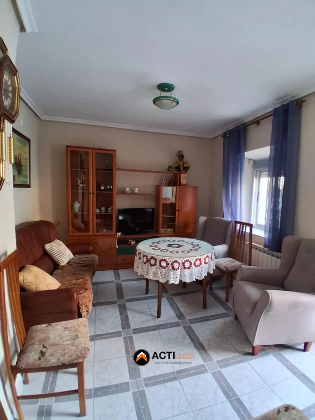 ¡casa en mejostilla con local! — 2