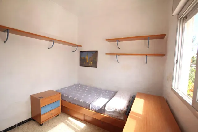 Casa con garaje individual en zona norte — 13