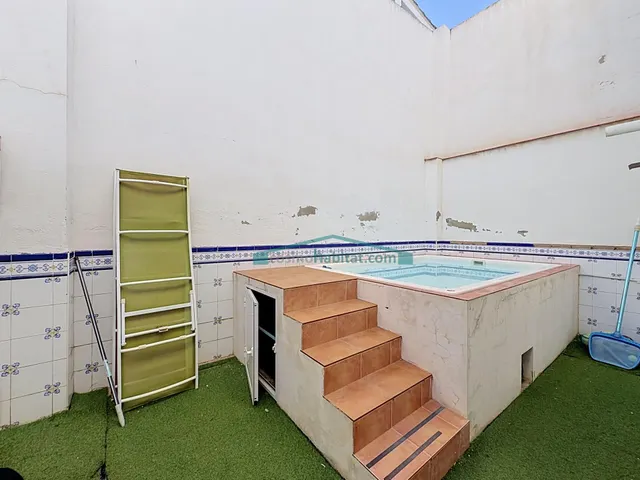 Casa independiente de 275 m2 con piscina, jacuzzi y terrazas en San Antonio de Benagéber — 30