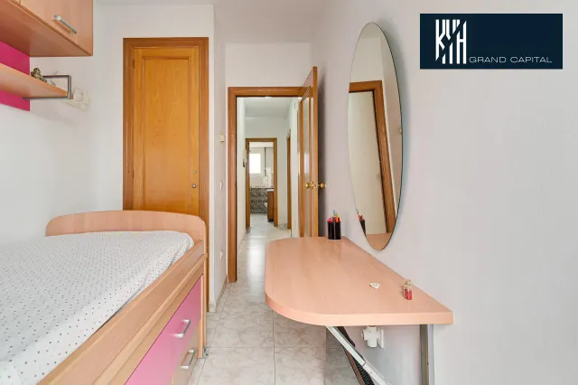 CASA EN ANGLÈS — 36