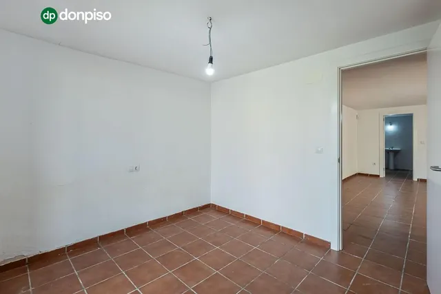 PRECIOSO CHALET EN LOMA VERDE — 28