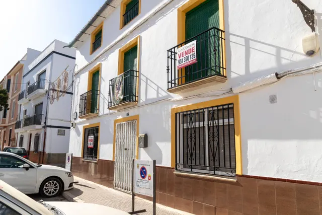 Local comercial y vivienda en el centro de Mollina - foto 3