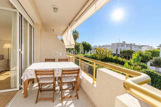 ÁTICO DÚPLEX EN 2ª LÍNEA DE MAR EN EL VINYET, SITGES