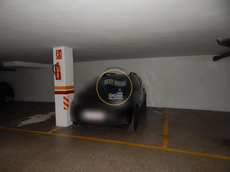 GARAJE A LA VENTA EN EL CENTRO DE  ONTINYENT (VALENCIA)