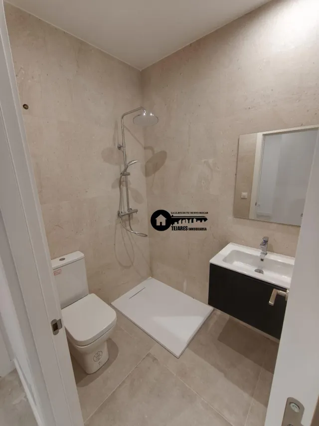 Se venden 17 viviendas alta calidad zona fátima — 7