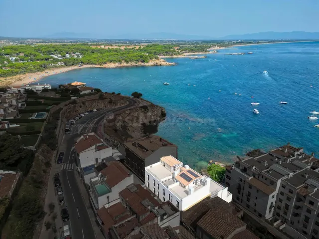 Exclusivas viviendas de obra nueva con vistas al mar en L’Escala – Costa Brava — 4