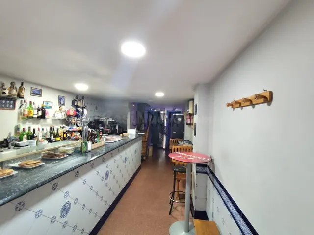 Bar en Tudela en el Barrio Lourdes - foto 2