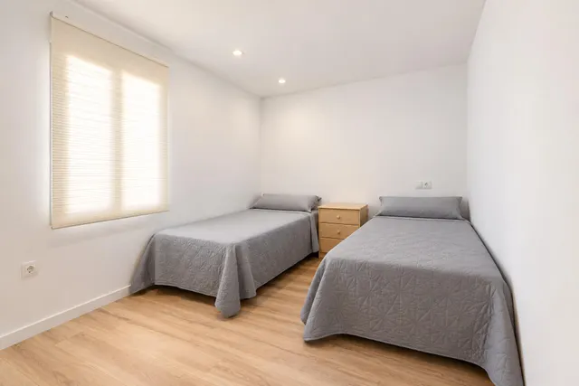 ¡LUMINOSO PISO TOTALMENTE REFORMADO, 100% EXTERIOR Y CON EXCELENTE LUZ NATURAL! — 17