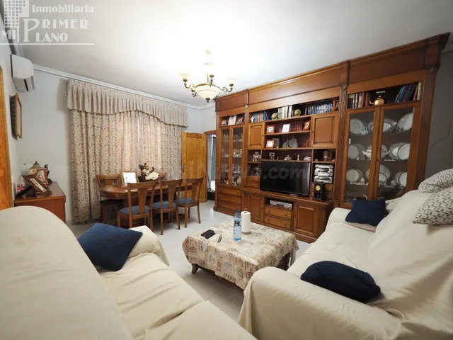 Amplia Casa en el Centro de Tomelloso por 195.000€ - foto 2