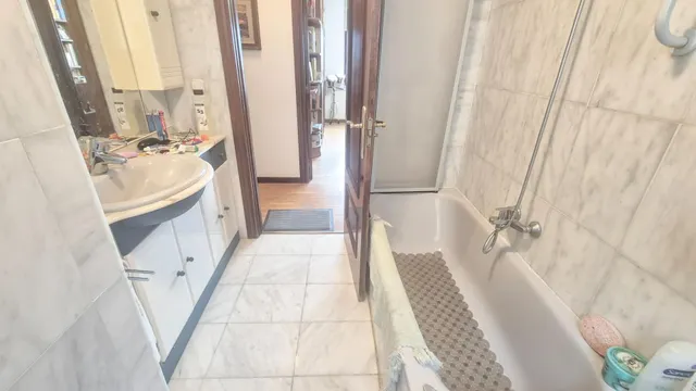 PISO VENTA SALAMANCA. Urbis te ofrece un piso en venta en la zona de Capuchinos-Glorieta-Ciudad Jardín, Salamanca. — 39