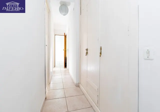 ☀️ Luz, balcón y ubicación: una oportunidad única en Acera de San Ildefonso — 17