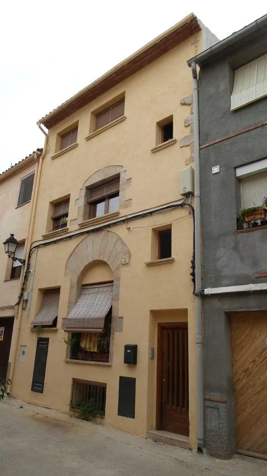 Venta de Vivienda en  CORNUDELLA DE MONTSANT (TARRAGONA). Activo Inmobiliario Si Posesión / No se puede Visitar / Ni Financiar
