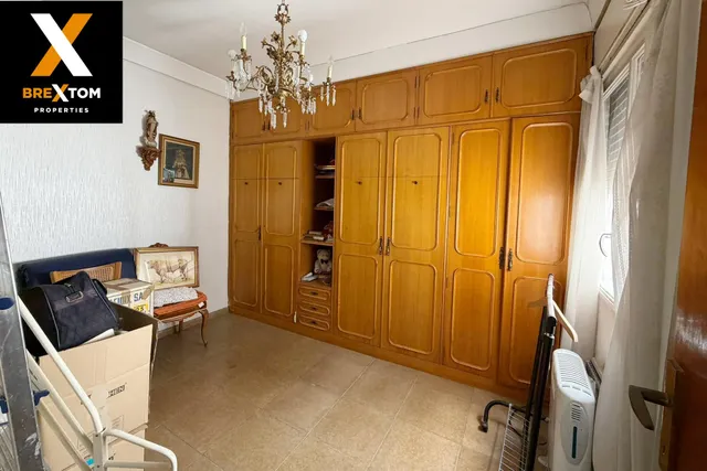 VIVIENDA JUNTO A LA CATEDRAL — 10