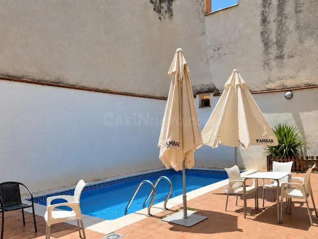 Acogedor apartamento amueblado en San Lorenzo, con piscina comunitaria y a pocos minutos del centro de Córdoba! — 2