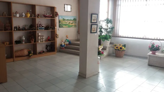 ALQUILER LOCAL COMERCIAL EN MOZONCILLO — 21