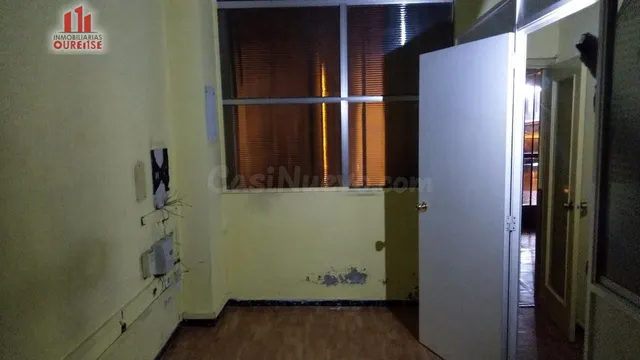 AMPLIO LOCAL COMERCIAL PRÓXIMO A AL RESIDENCIA - foto 3