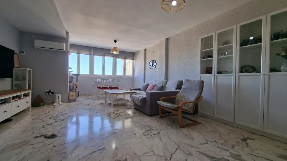 Piso en venta en Avda Monteria, Sevilla