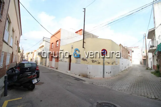 Solar urbano no consolidado en Les Roquetes, Sant Pere de Ribes en zona en expansión — 7