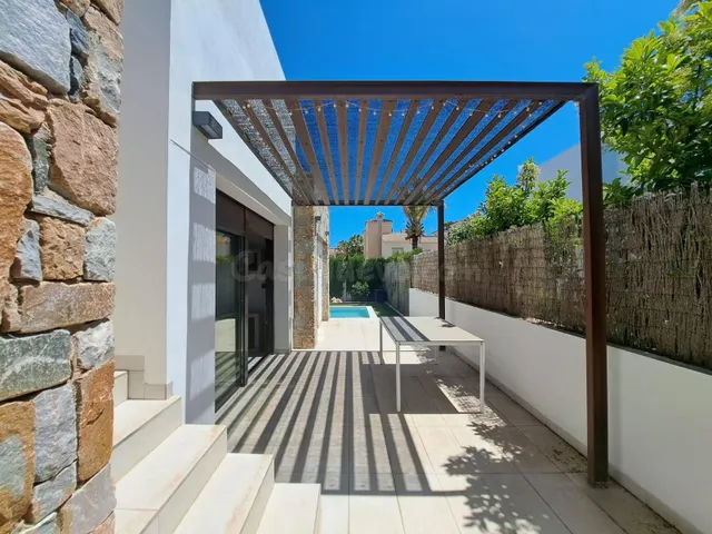 VILLA INDEPENDIENTE EN MONTEZENIA, ORIHUELA COSTA - foto 4