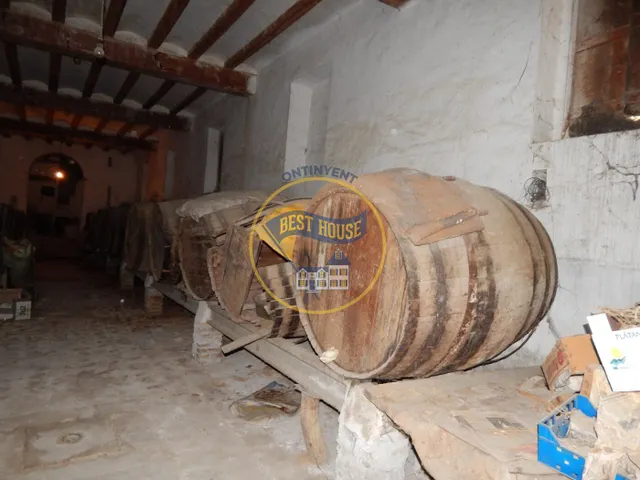 PRECIOSA CASA  A LA VENTA EN EL TÉRMINO DE AGULLENT(VALENCIA) — 27