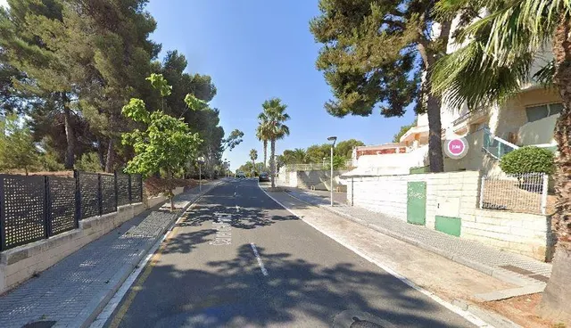 Se vende piso CESIÓN DE REMATE en C/ DEL FONOLL en Salou (T - foto 3