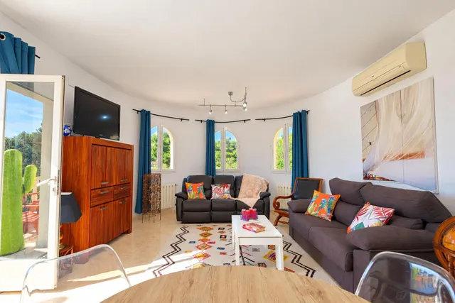 Villa con piscina, orientación sur y vistas al mar y montaña en Calpe — 27