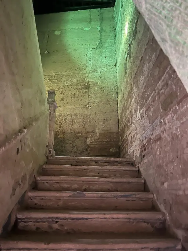 MAGNÍFICA PROPIEDAD EN CASCO HISTÓRICO PARA REFORMAR — 10