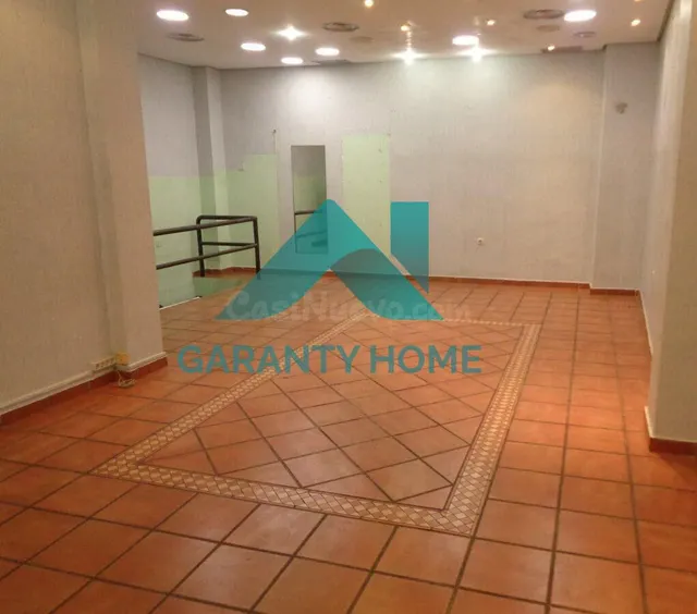 Se alquila local comercial en zona CENTRO - foto 3