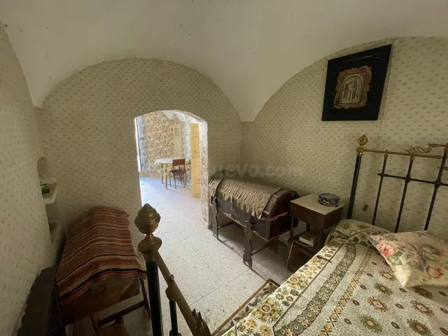CASA PARA REFORMAR EN ARROYO DE LA LUZ - foto 5