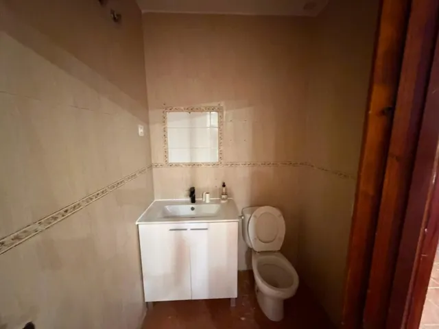 Local comercial 130m² en venta - Estacion de autobuses — 8
