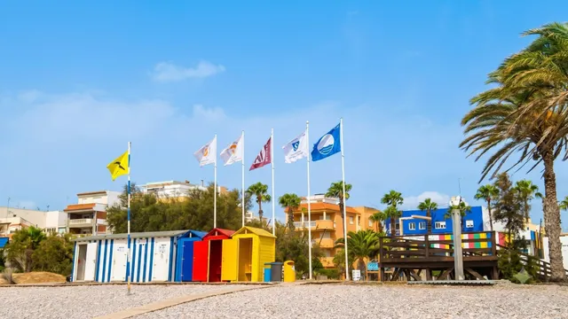 SOLAR URBANO JUNTO AL MEDITERRÁNEO – ¡OPORTUNIDAD ÚNICA! — 16