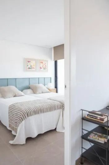 Villa 4 habitaciones 196m² en venta - Zona Pueblo — 10