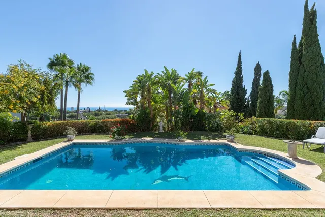Villa 5 habitaciones 298m² en venta - Elviria — 26