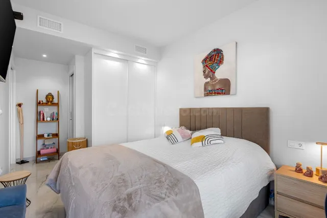 APARTAMENTO DE 2 DORMITORIOS Y 2 BAÑOS EN PUNTA PRIMA (ORIHUELA COSTA) — 18