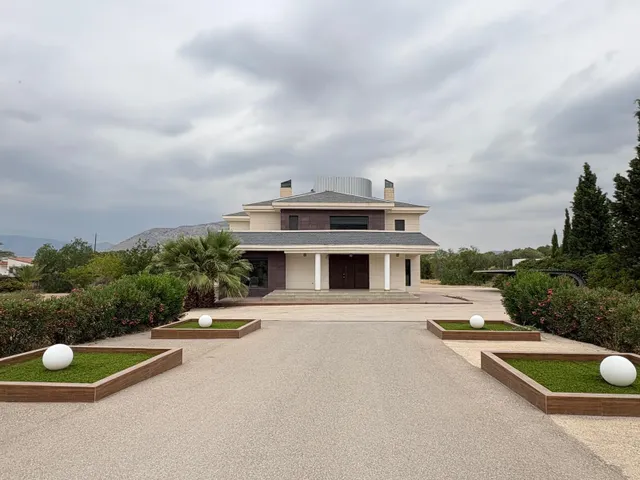 Exclusiva villa de lujo en Elda - la jaud - elegancia, modernidad y confort en entorno rural — 8