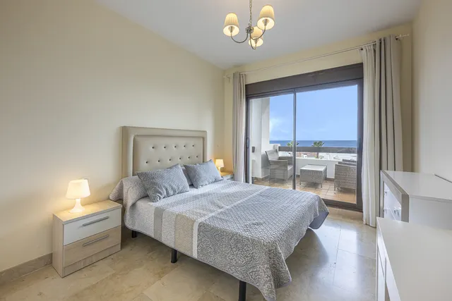Apartamento 2 habitaciones 100m² en venta - Playa la alcaidesa — 13