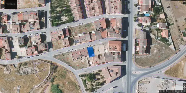 Se vende solar en Calle Córdoba 9, una de las mejores zonas  - foto 3