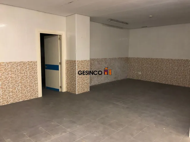 GRAN LOCAL COMERCIAL EN VENTA EN ONTINYENT - BUENA UBICACIÓN — 7