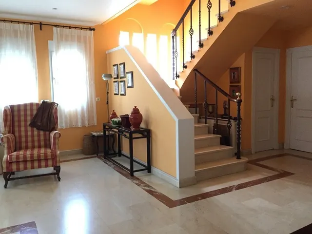 ¡ CHALET INDEPENDIENTE EN PLENO ELCHE ! — 5