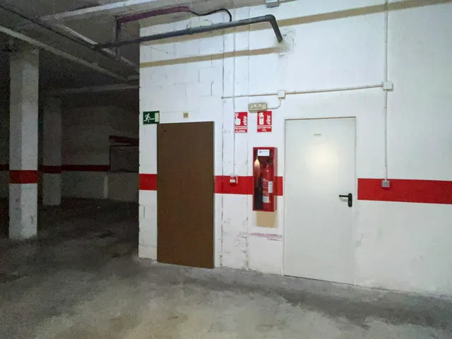 Piso en venta en Calle Pintor Soriano Quiros s/n — 25