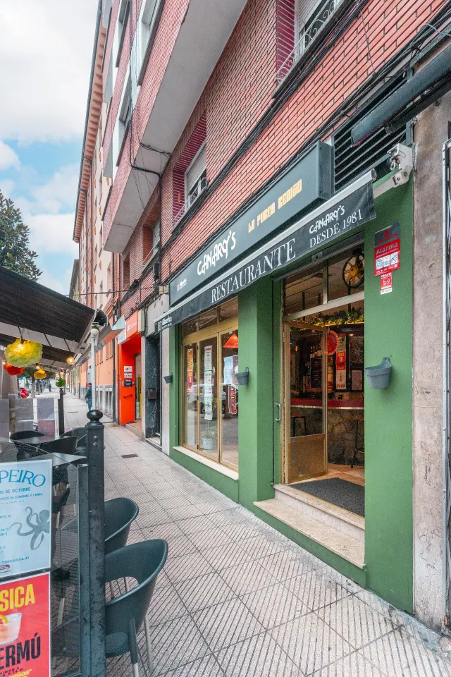 Oportunidad de Traspaso: Bar Restaurante en Funcionamiento en Oviedo — 26