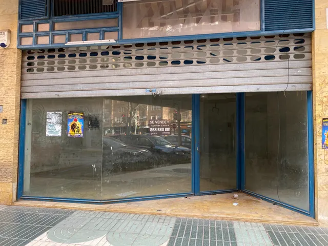 LOCAL COMERCIAL en Cartagena — 2