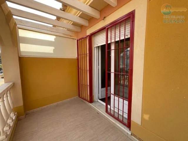 Triplex en bahia con amplias terrazas y plaza de parking — 32