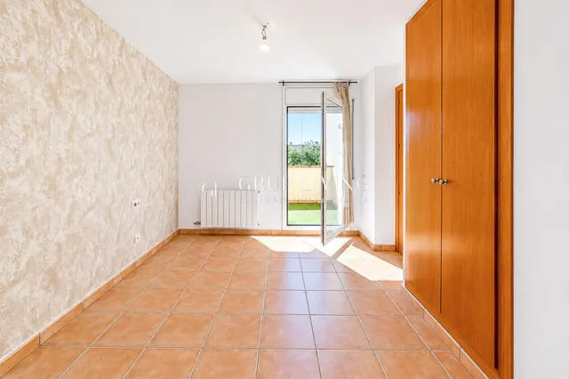 CASA PAREADA PARA DISFRUTAR DEL ESPACIO, TRANQUILIDAD Y CALIDAD DE VIDA EN SANT PERE DE RIBES — 12