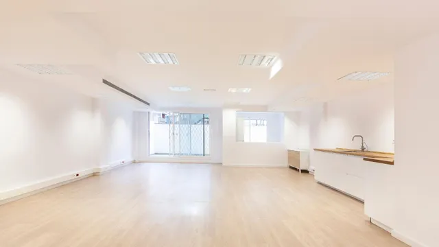 Despacho 116m² en alquiler - Eixample — 2
