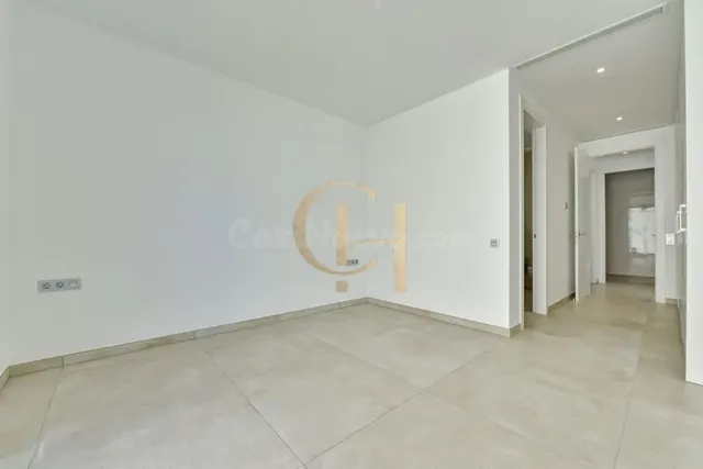 Moderna villa independiente con piscina privada y garaje — 42